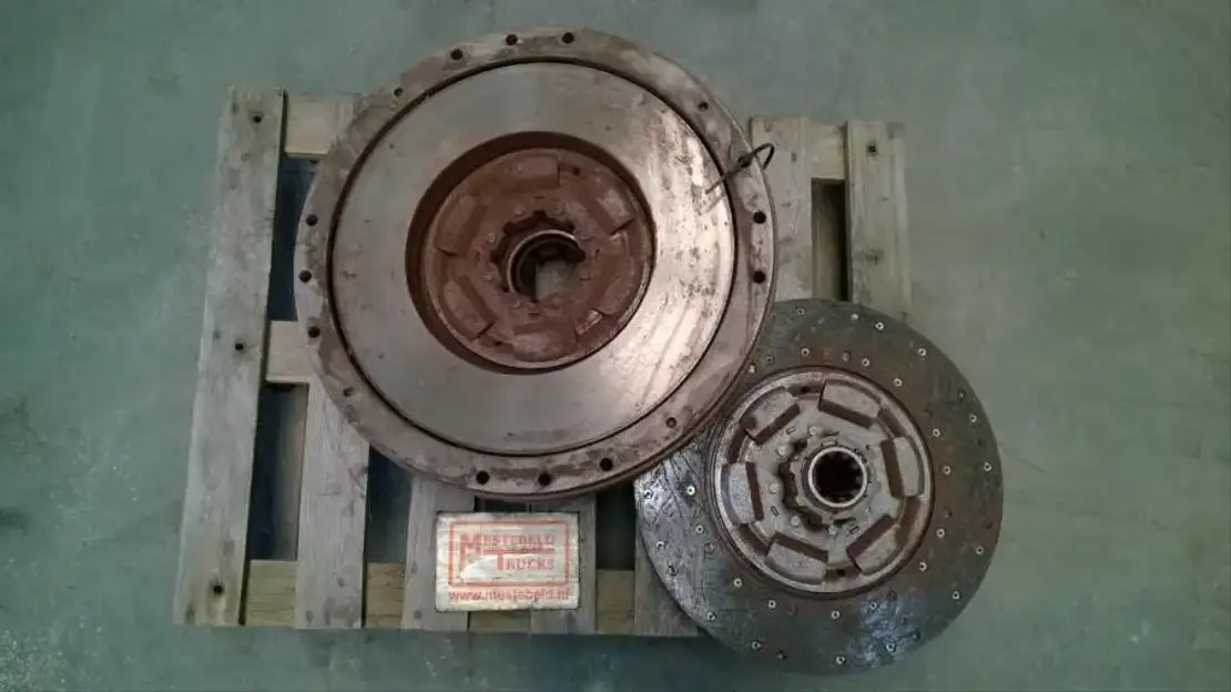 MAN Koppeling + Koppelingsplaat  - Převodovka a díly pro Nákladní auto: obrázek 1 MAN Koppeling + Koppelingsplaat  - Převodovka a díly pro Nákladní auto: obrázek 1