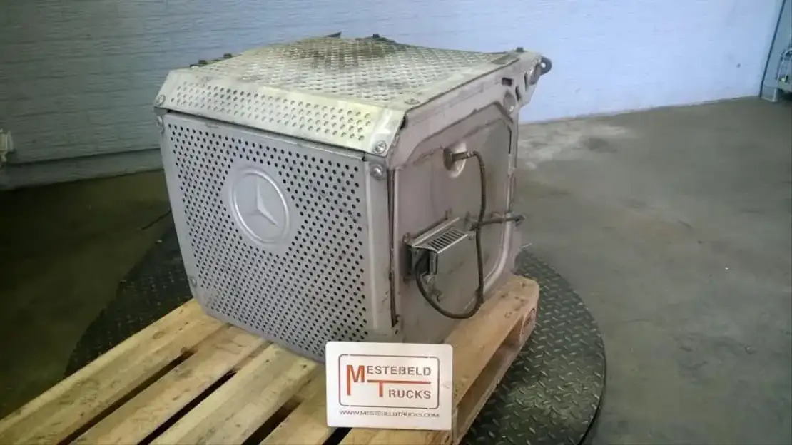 Mercedes-Benz Katalysator - Výfukový systém pro Nákladní auto: obrázek 1 Mercedes-Benz Katalysator - Výfukový systém pro Nákladní auto: obrázek 1