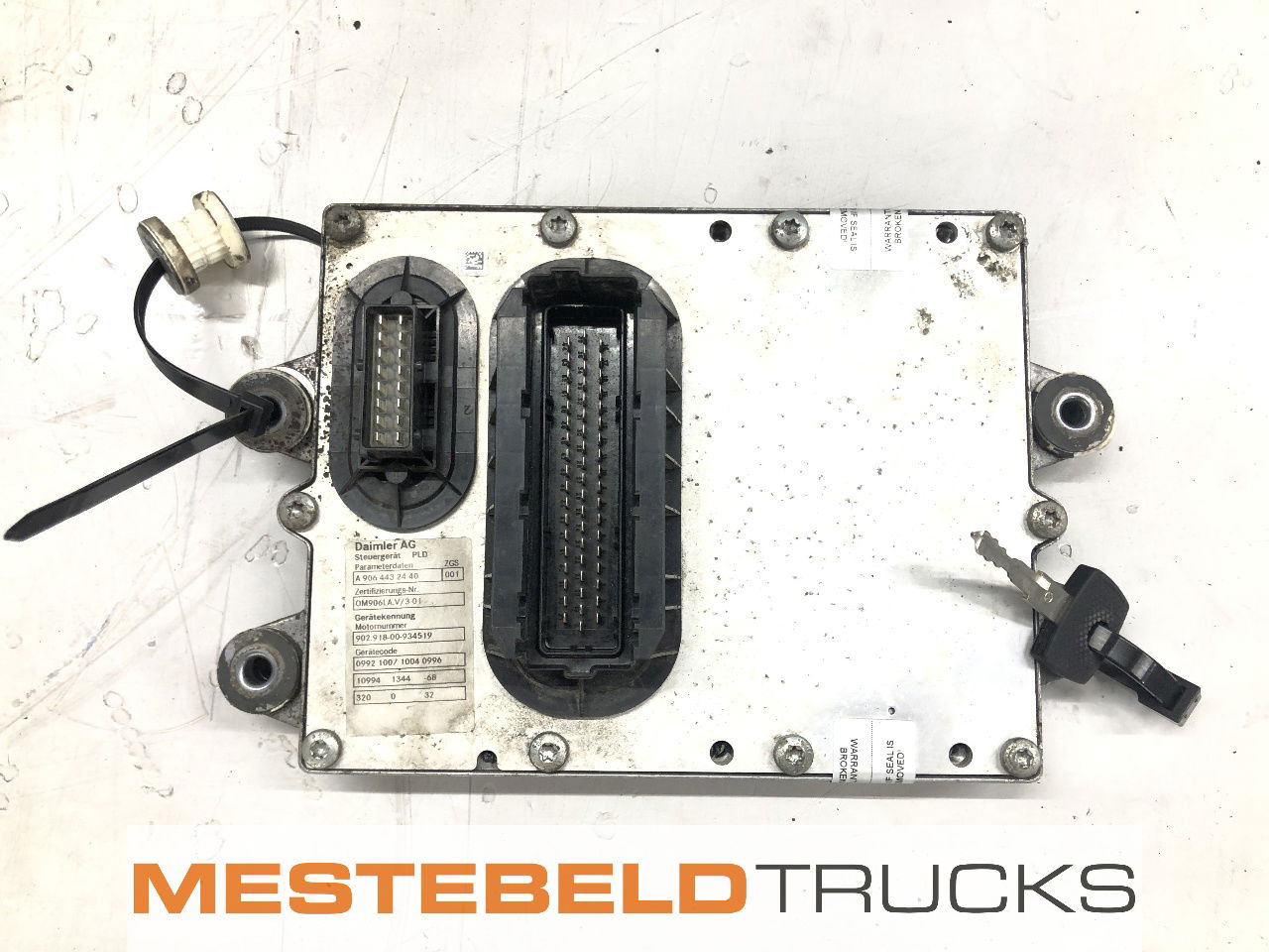 Mercedes-Benz PLD unit OM904LA.V/2-02 - Elektrický systém pro Nákladní auto: obrázek 1 Mercedes-Benz PLD unit OM904LA.V/2-02 - Elektrický systém pro Nákladní auto: obrázek 1