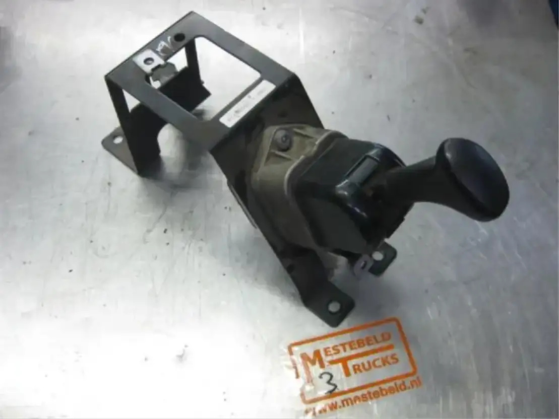 Mercedes-Benz Ventiel - Brzdové díly pro Nákladní auto: obrázek 1 Mercedes-Benz Ventiel - Brzdové díly pro Nákladní auto: obrázek 1