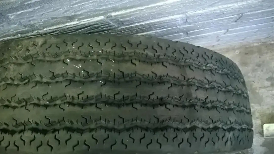 Michelin Band met velg - Pneumatiky pro Nákladní auto: obrázek 1 Michelin Band met velg - Pneumatiky pro Nákladní auto: obrázek 1