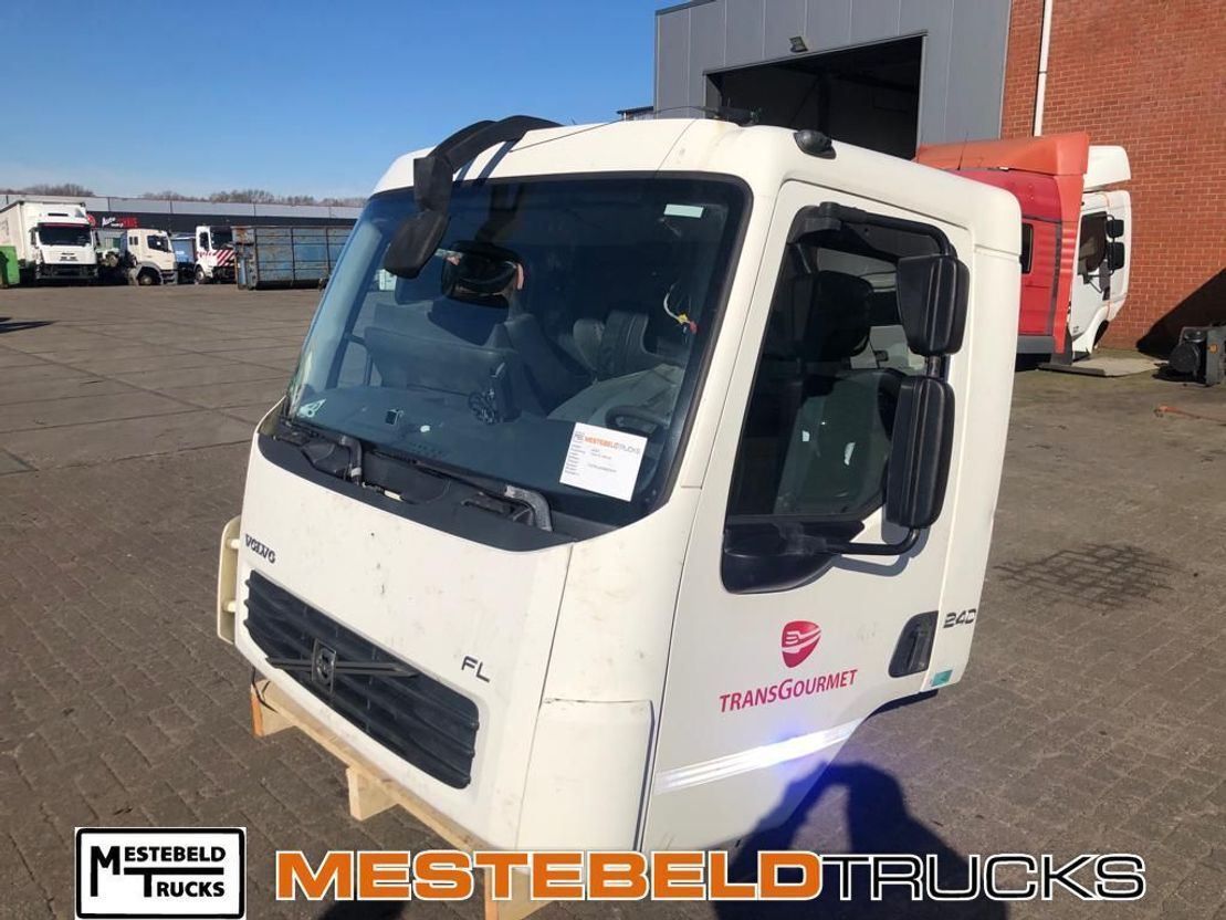 Volvo Cabine - Kabina pro Nákladní auto: obrázek 2 Volvo Cabine - Kabina pro Nákladní auto: obrázek 2