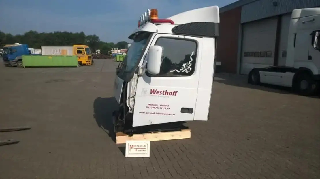 Volvo Cabine - Kabina pro Nákladní auto: obrázek 3 Volvo Cabine - Kabina pro Nákladní auto: obrázek 3