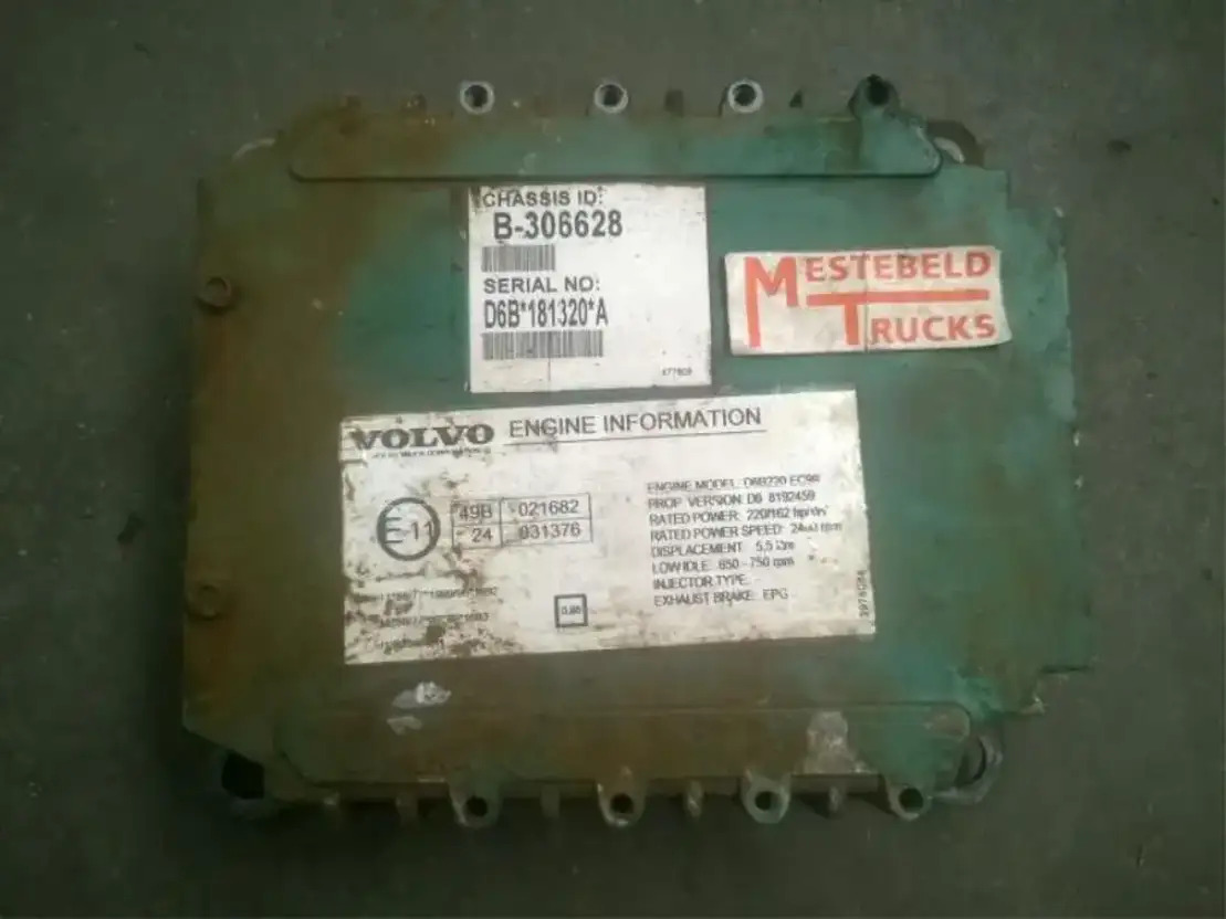 Volvo ECU Unit D6B - Elektrický systém pro Nákladní auto: obrázek 1 Volvo ECU Unit D6B - Elektrický systém pro Nákladní auto: obrázek 1