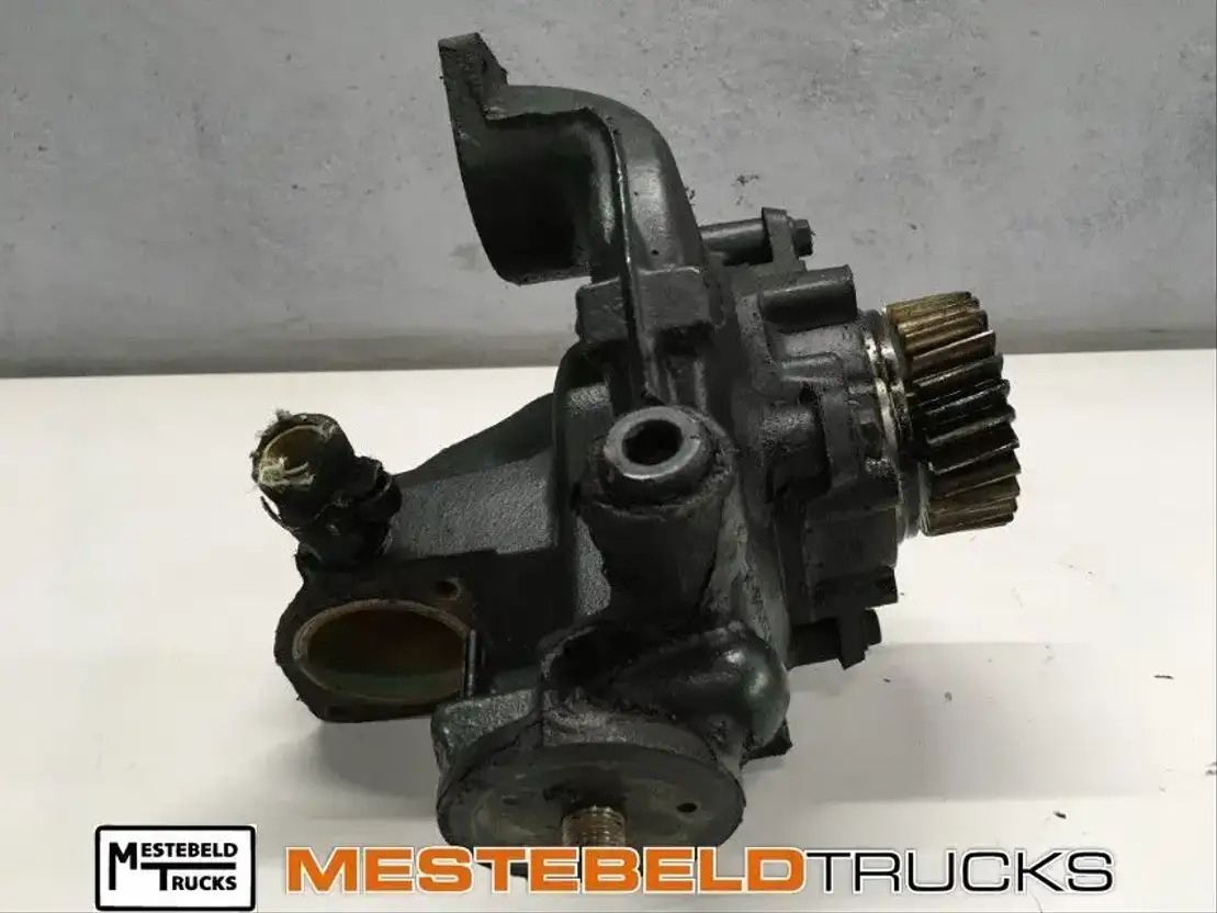 Volvo Waterpomp D12D - Chladící systém pro Nákladní auto: obrázek 1 Volvo Waterpomp D12D - Chladící systém pro Nákladní auto: obrázek 1