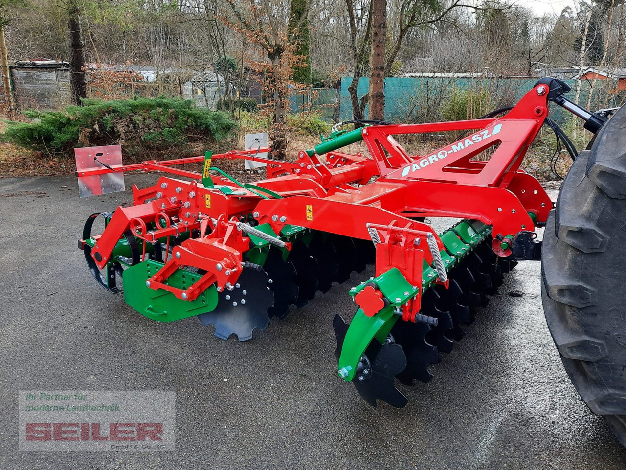 Agro-Masz TROL 30 3m + Dachring 600 - Talířové brány: obrázek 1 Agro-Masz TROL 30 3m + Dachring 600 - Talířové brány: obrázek 1