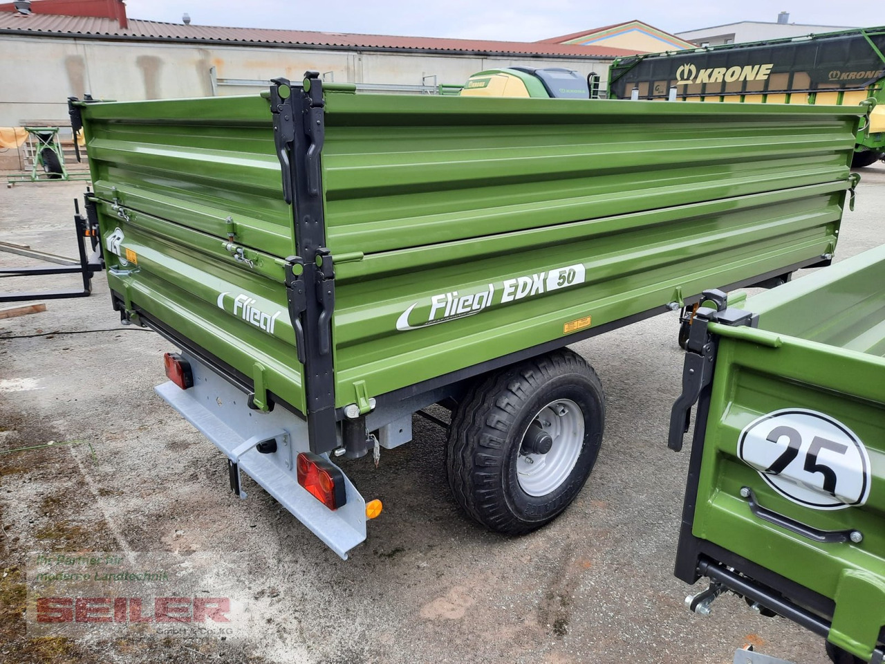 Fliegl EDK 50 FOX + Aufbau 400 mm - Zemědělský přívěs: obrázek 3 Fliegl EDK 50 FOX + Aufbau 400 mm - Zemědělský přívěs: obrázek 3
