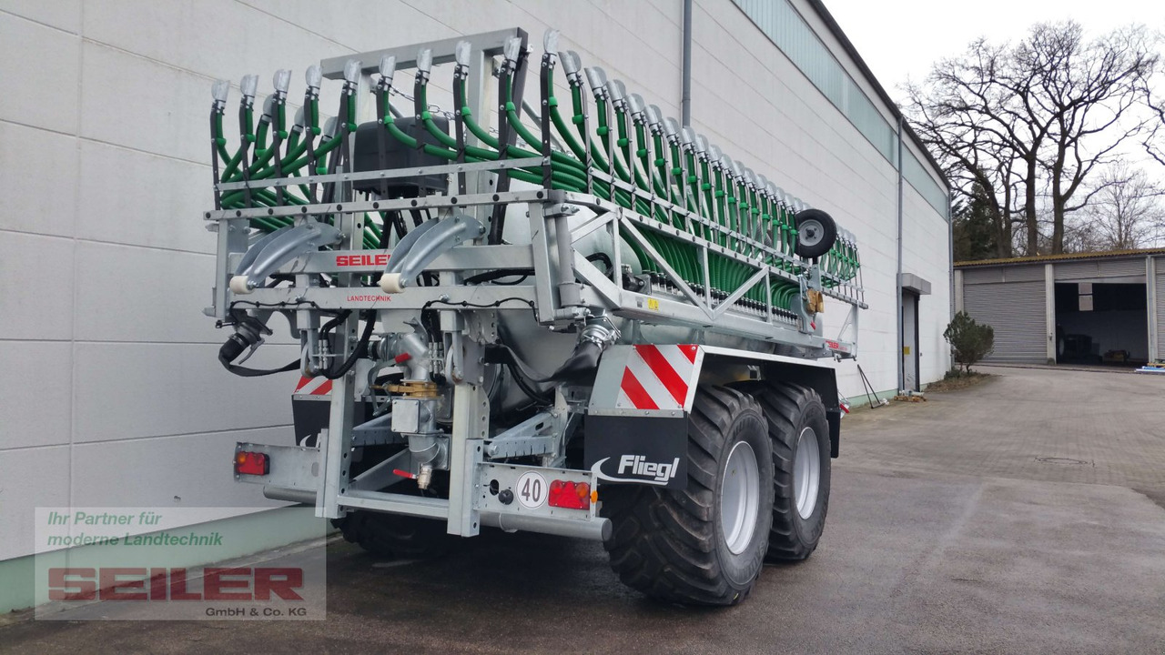 Fliegl PFW 12000 Maxx Line 12m³ + Skate 150 15m - Fekální cisterna: obrázek 3 Fliegl PFW 12000 Maxx Line 12m³ + Skate 150 15m - Fekální cisterna: obrázek 3