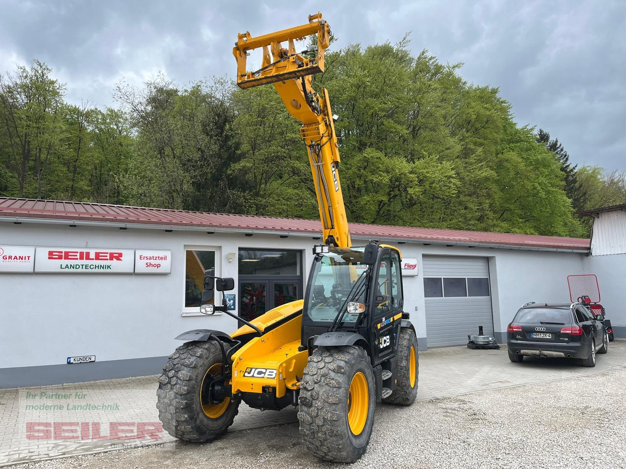 JCB 542-70 Agri Pro - Teleskopický manipulátor: obrázek 4 JCB 542-70 Agri Pro - Teleskopický manipulátor: obrázek 4