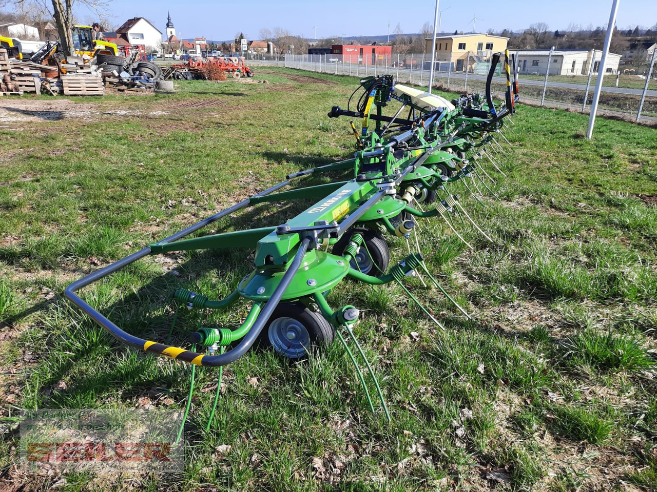 Krone Vendro 1120 - Obraceč/ Shrnovač: obrázek 1 Krone Vendro 1120 - Obraceč/ Shrnovač: obrázek 1