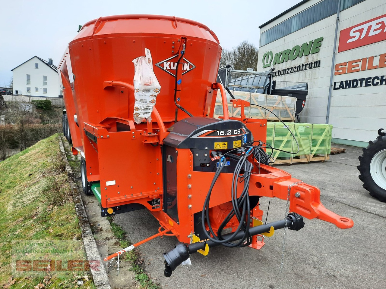 Kuhn PROFILE 16.2 CS - Krmný míchací vůz: obrázek 2 Kuhn PROFILE 16.2 CS - Krmný míchací vůz: obrázek 2