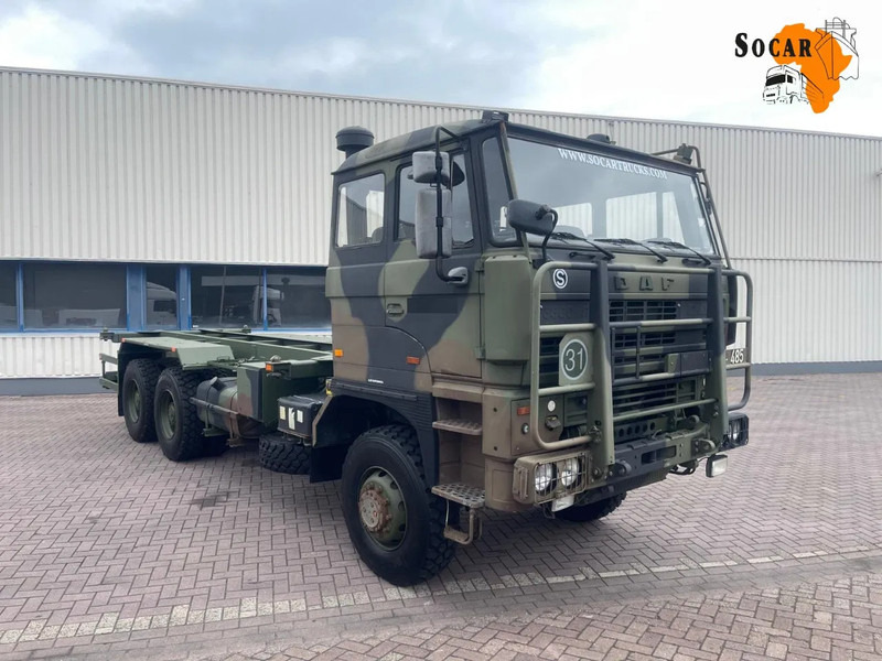 DAF 3600 6x6 - Podvozek s kabinou: obrázek 1 DAF 3600 6x6 - Podvozek s kabinou: obrázek 1