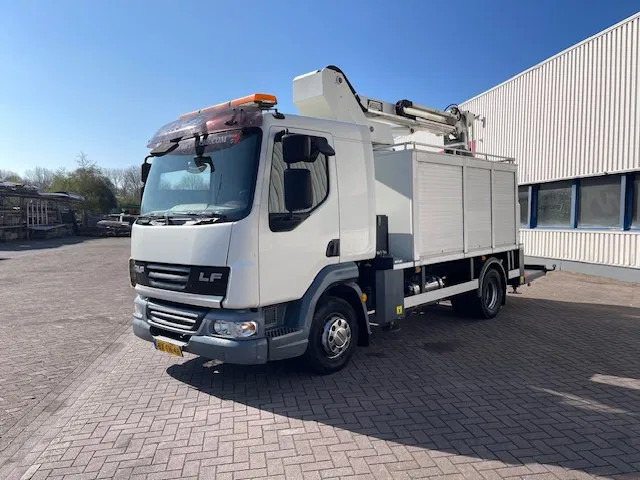DAF LF 45.160 CUSTERS Hoogwerker 14,5 mtr / Skyworker 14,5mtr - Autoplošina: obrázek 4 DAF LF 45.160 CUSTERS Hoogwerker 14,5 mtr / Skyworker 14,5mtr - Autoplošina: obrázek 4