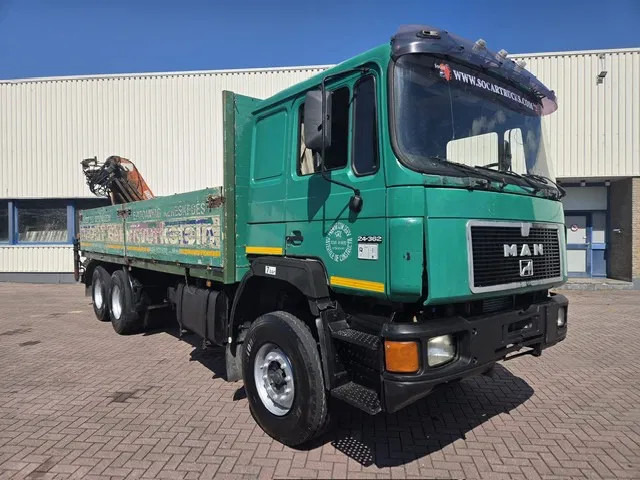 MAN 26.362 6x4 Full spring Euro 2 - Nákladní automobil valníkový/ Plošinový, Auto s hydraulickou rukou: obrázek 2 MAN 26.362 6x4 Full spring Euro 2 - Nákladní automobil valníkový/ Plošinový, Auto s hydraulickou rukou: obrázek 2