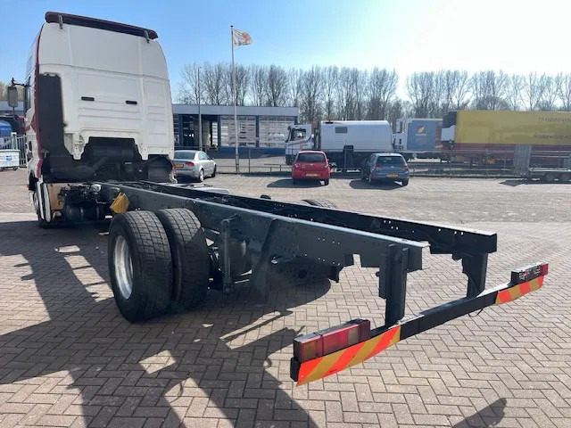 MAN TGA 18.460 Euro 3 Manual-gear Retarder - Podvozek s kabinou: obrázek 5 MAN TGA 18.460 Euro 3 Manual-gear Retarder - Podvozek s kabinou: obrázek 5