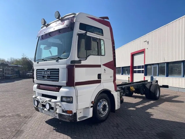 MAN TGA 18.460 Euro 3 Manual-gear Retarder - Podvozek s kabinou: obrázek 3 MAN TGA 18.460 Euro 3 Manual-gear Retarder - Podvozek s kabinou: obrázek 3