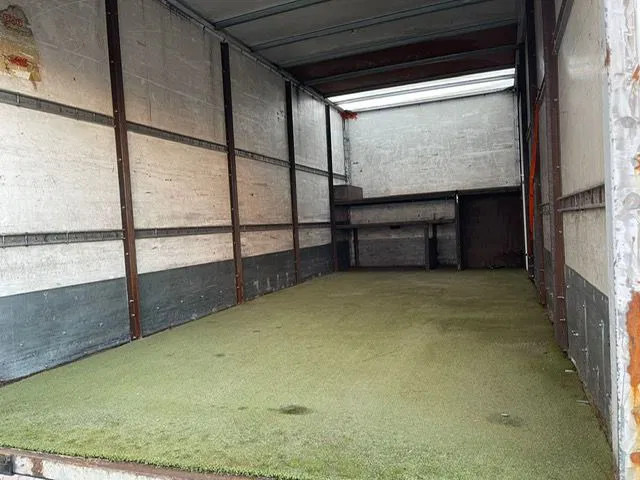 Mercedes-Benz Atego 818 EURO 3 Full Steel Manual Gear-box NL-Truck - Skříňový nákladní auto: obrázek 5 Mercedes-Benz Atego 818 EURO 3 Full Steel Manual Gear-box NL-Truck - Skříňový nákladní auto: obrázek 5