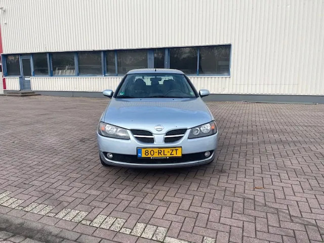 Nissan Almera Leder bekleding APK Cruise control - Hatchback: obrázek 2 Nissan Almera Leder bekleding APK Cruise control - Hatchback: obrázek 2