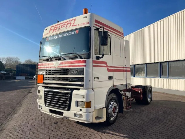DAF XF 95.430 Manual-Gear Euro 3 - Tahač: obrázek 3 DAF XF 95.430 Manual-Gear Euro 3 - Tahač: obrázek 3