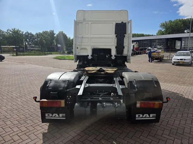 DAF XF 95.430 Manual gear Euro 3 - Tahač: obrázek 5 DAF XF 95.430 Manual gear Euro 3 - Tahač: obrázek 5