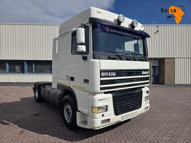 DAF XF 95.430 Manual gear Euro 3 - Tahač: obrázek 1 DAF XF 95.430 Manual gear Euro 3 - Tahač: obrázek 1