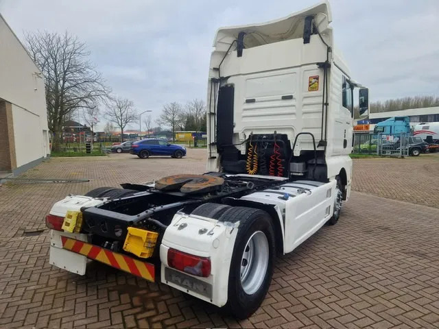 MAN TGX 18.480 Euro 5 Retarder 2-Tanks - Tahač: obrázek 3 MAN TGX 18.480 Euro 5 Retarder 2-Tanks - Tahač: obrázek 3