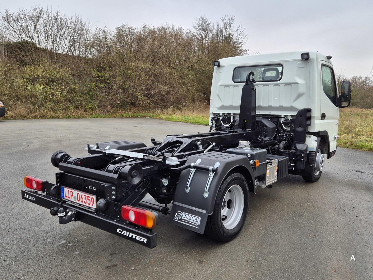 FUSO 3C15 Duonic Aut.City Abrollkipper AHK 3.5T - Hákový nosič kontejnerů: obrázek 5 FUSO 3C15 Duonic Aut.City Abrollkipper AHK 3.5T - Hákový nosič kontejnerů: obrázek 5