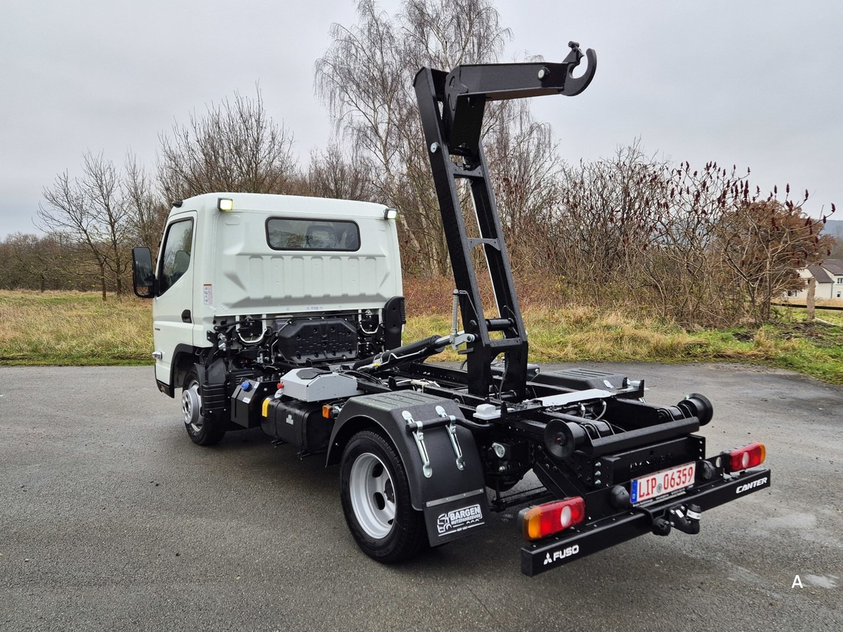 FUSO 3C15 Duonic Aut.City Abrollkipper AHK 3.5T - Hákový nosič kontejnerů: obrázek 2 FUSO 3C15 Duonic Aut.City Abrollkipper AHK 3.5T - Hákový nosič kontejnerů: obrázek 2