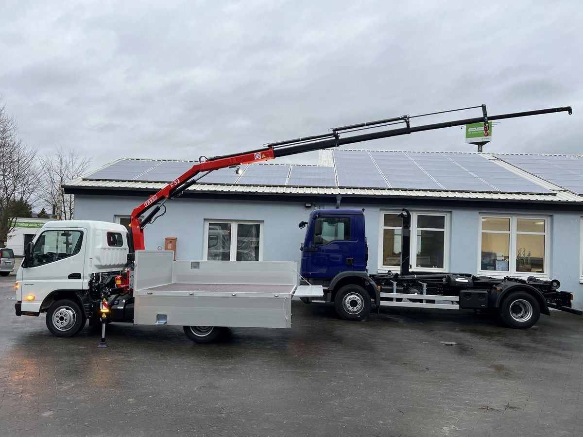FUSO 3S15 Alu Pritsche 2.80m Ladekran Funk! sofort ve - Nákladní automobil valníkový/ Plošinový, Auto s hydraulickou rukou: obrázek 3 FUSO 3S15 Alu Pritsche 2.80m Ladekran Funk! sofort ve - Nákladní automobil valníkový/ Plošinový, Auto s hydraulickou rukou: obrázek 3