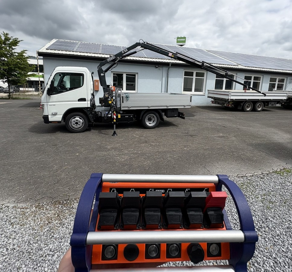 FUSO 3S15 Alu Pritsche 2.80m Ladekran Funk! sofort ve - Auto s hydraulickou rukou, Nákladní automobil valníkový/ Plošinový: obrázek 5 FUSO 3S15 Alu Pritsche 2.80m Ladekran Funk! sofort ve - Auto s hydraulickou rukou, Nákladní automobil valníkový/ Plošinový: obrázek 5