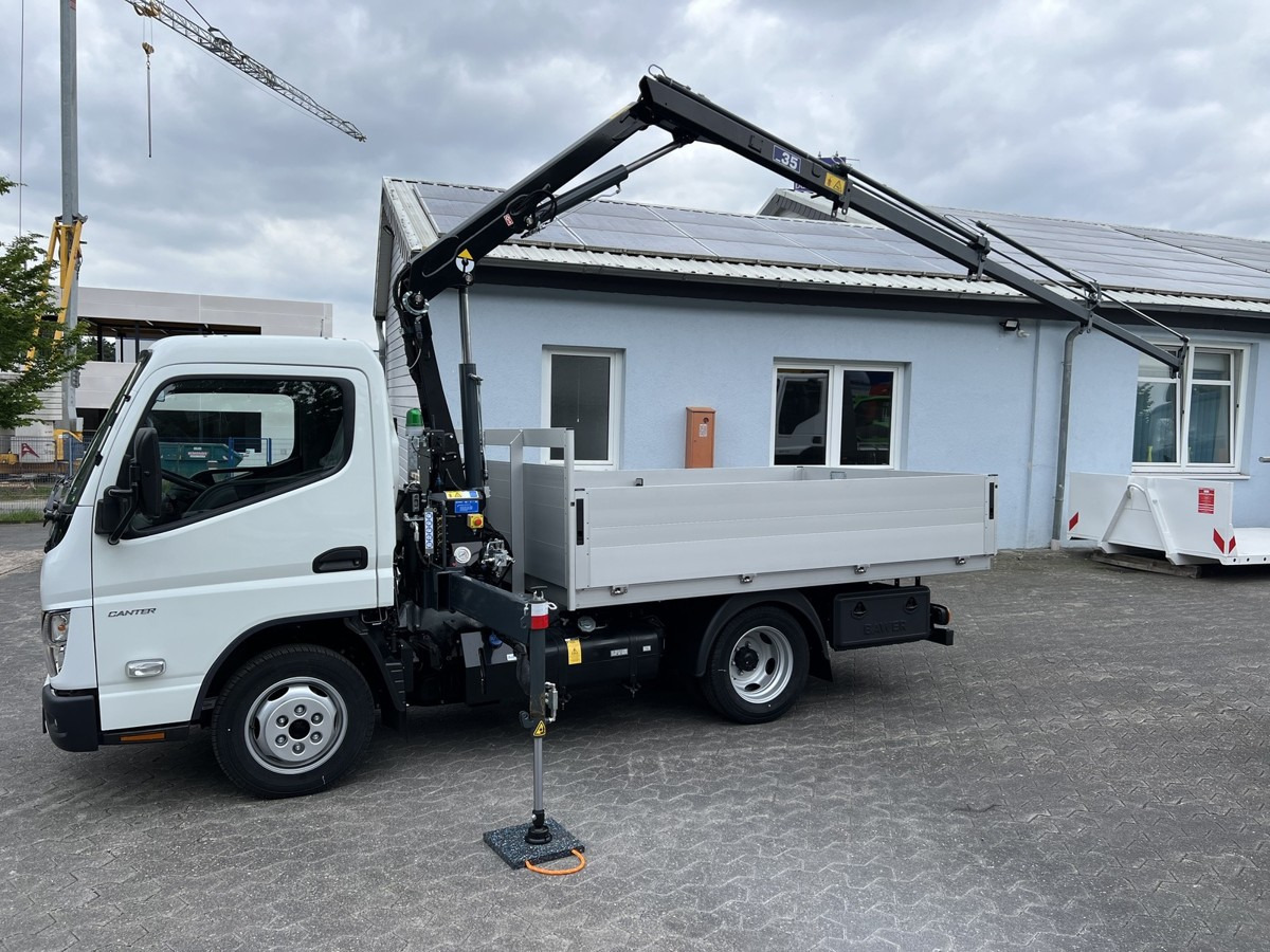 FUSO 3S15 Alu Pritsche 2.80m Ladekran - Dodávka valník: obrázek 2 FUSO 3S15 Alu Pritsche 2.80m Ladekran - Dodávka valník: obrázek 2