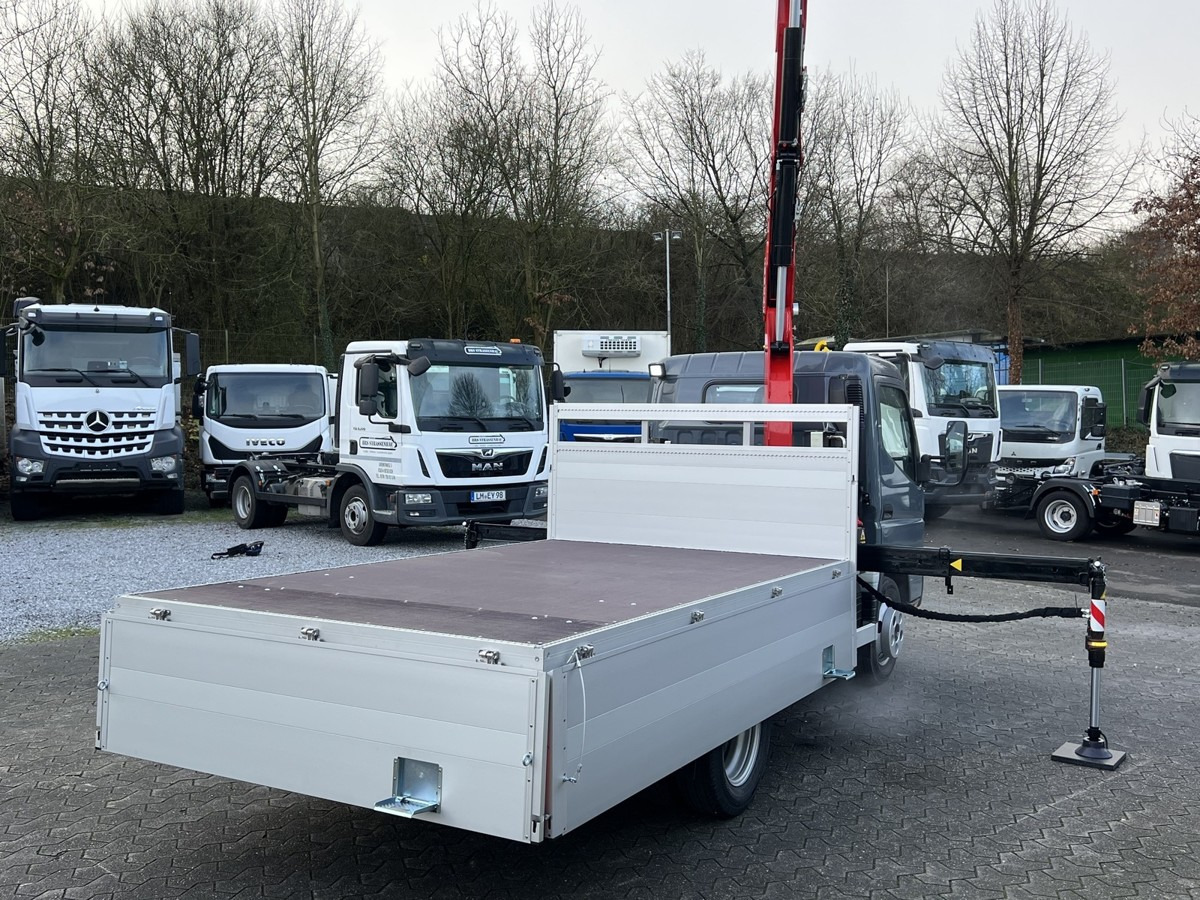 FUSO 6S15 Pritsche 3.0m Kran 4xhydr. Funk! leasing FUSO 6S15 Pritsche 3.0m Kran 4xhydr. Funk!: obrázek 11 FUSO 6S15 Pritsche 3.0m Kran 4xhydr. Funk! leasing FUSO 6S15 Pritsche 3.0m Kran 4xhydr. Funk!: obrázek 11