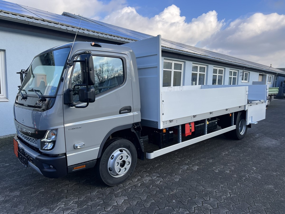 FUSO Canter 7C18 Gastransport ADR Gefahrgut Pritsche - Dodávka valník: obrázek 4 FUSO Canter 7C18 Gastransport ADR Gefahrgut Pritsche - Dodávka valník: obrázek 4
