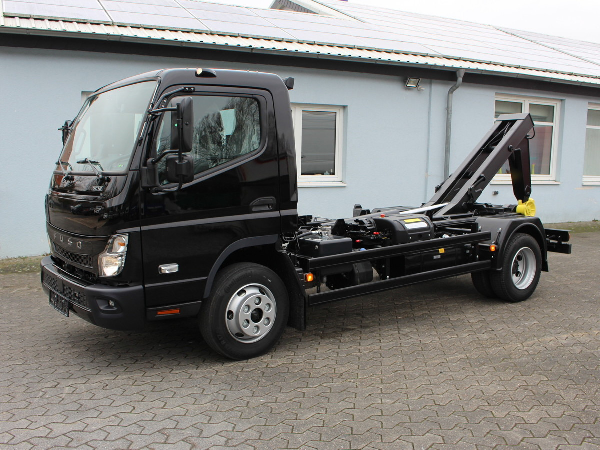FUSO Canter FUSO 9C18 City Abrollkipper Hooklift Bla - Hákový nosič kontejnerů, Auto s hydraulickou rukou: obrázek 3 FUSO Canter FUSO 9C18 City Abrollkipper Hooklift Bla - Hákový nosič kontejnerů, Auto s hydraulickou rukou: obrázek 3