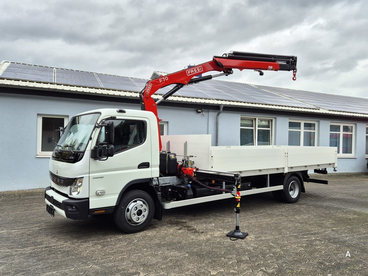 FUSO FUSO 9C18 Canter Alu Pritsche 5.5m Kran 3x hydr. - Dodávka valník: obrázek 5 FUSO FUSO 9C18 Canter Alu Pritsche 5.5m Kran 3x hydr. - Dodávka valník: obrázek 5