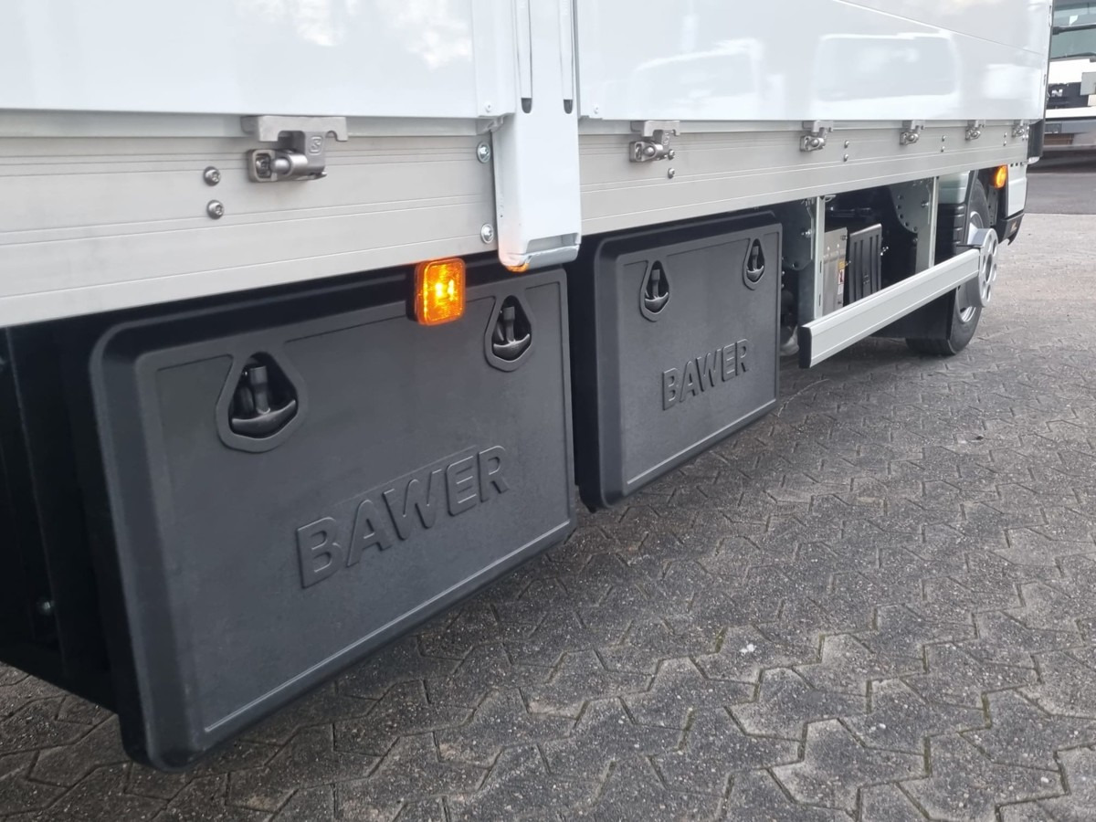FUSO FUSO 9C18 Canter Alu Pritsche 6.1m NL 5000kg! leasing FUSO FUSO 9C18 Canter Alu Pritsche 6.1m NL 5000kg!: obrázek 13