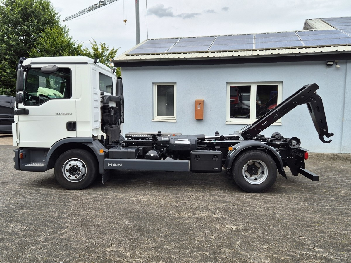 MAN TGL 12.250 BL City Abrollkipper NEU AHK Euro 6 - Hákový nosič kontejnerů: obrázek 4 MAN TGL 12.250 BL City Abrollkipper NEU AHK Euro 6 - Hákový nosič kontejnerů: obrázek 4