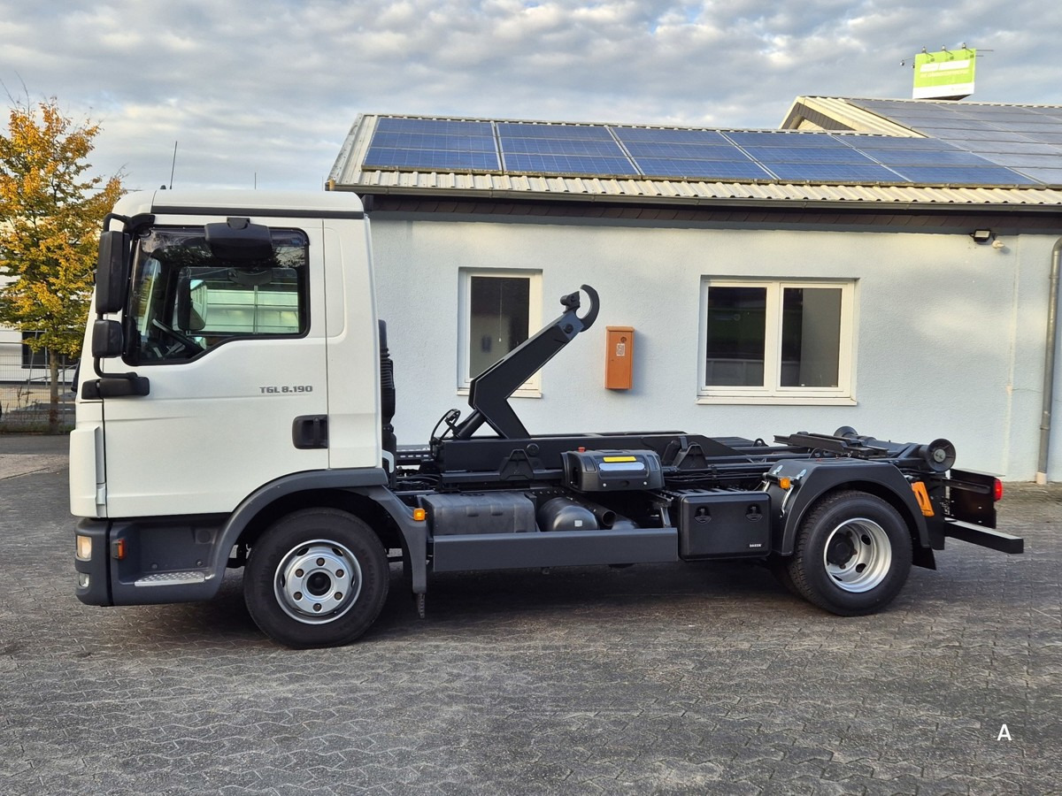MAN TGL 8.190 BL City Abrollkipper Aut., 2 x AHK sof - Hákový nosič kontejnerů: obrázek 4 MAN TGL 8.190 BL City Abrollkipper Aut., 2 x AHK sof - Hákový nosič kontejnerů: obrázek 4