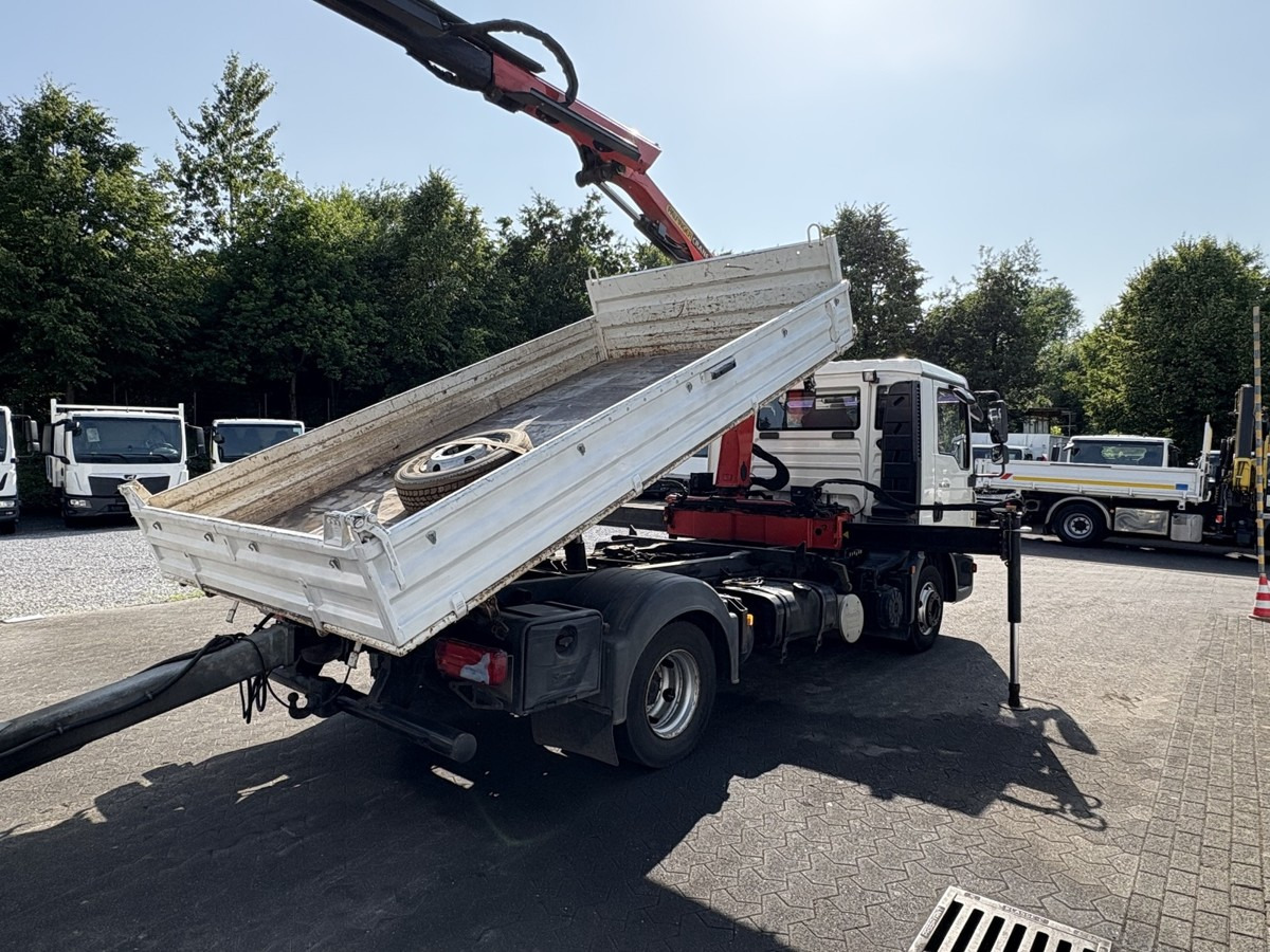 MAN TGL 8.210 Meiller Dreiseitenkipper mit Ladekran - Dodávka sklápěč: obrázek 4 MAN TGL 8.210 Meiller Dreiseitenkipper mit Ladekran - Dodávka sklápěč: obrázek 4