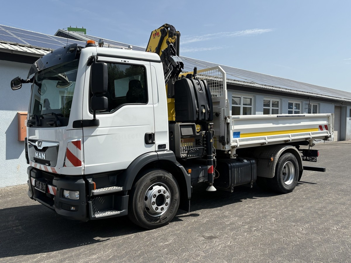 MAN TGM 15.290 BL 3-Seiten Kipper Kran (Funk) sofort - Sklápěč, Auto s hydraulickou rukou: obrázek 1 MAN TGM 15.290 BL 3-Seiten Kipper Kran (Funk) sofort - Sklápěč, Auto s hydraulickou rukou: obrázek 1