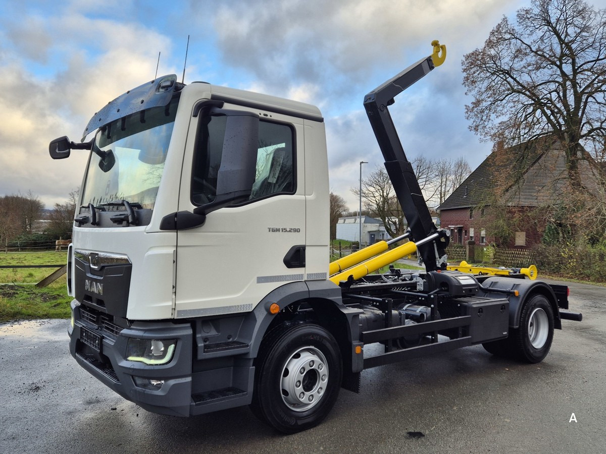 MAN TGM 15.290 BL Abrollkipper PowerMatic Standheiz. - Hákový nosič kontejnerů: obrázek 1 MAN TGM 15.290 BL Abrollkipper PowerMatic Standheiz. - Hákový nosič kontejnerů: obrázek 1