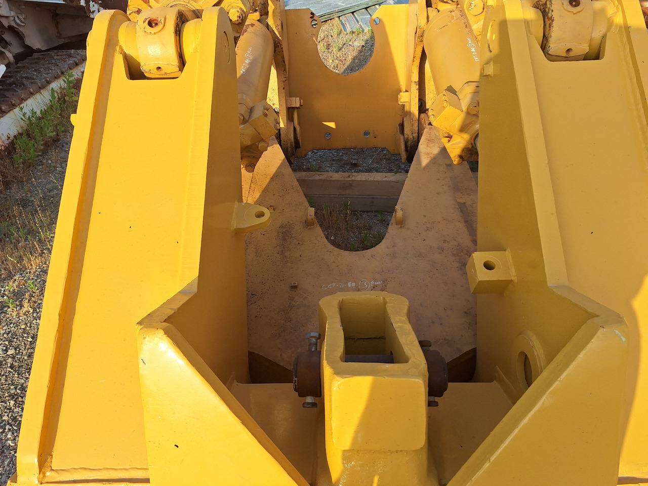 CATERPILLAR D9G-H - Rozrývač pro Buldozer: obrázek 5 CATERPILLAR D9G-H - Rozrývač pro Buldozer: obrázek 5