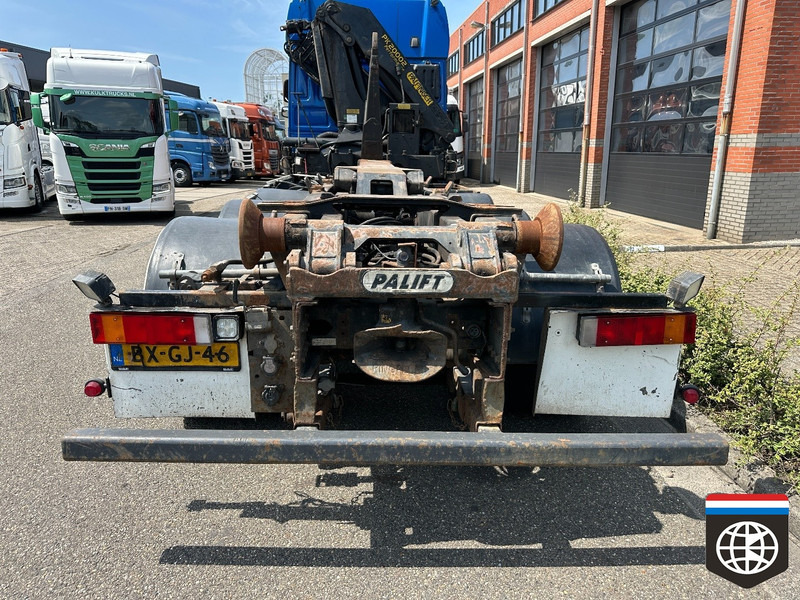 DAF FAK XF105 510 * MANUAL 16x ZF ** PALLFINGER PK20002 ** PALIFT HOOK 25t ** 8X2/4 - Auto s hydraulickou rukou: obrázek 5 DAF FAK XF105 510 * MANUAL 16x ZF ** PALLFINGER PK20002 ** PALIFT HOOK 25t ** 8X2/4 - Auto s hydraulickou rukou: obrázek 5