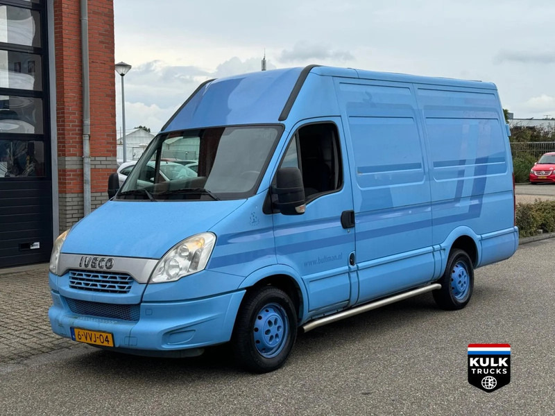 Iveco 35 S 13 - Furgon: obrázek 4 Iveco 35 S 13 - Furgon: obrázek 4