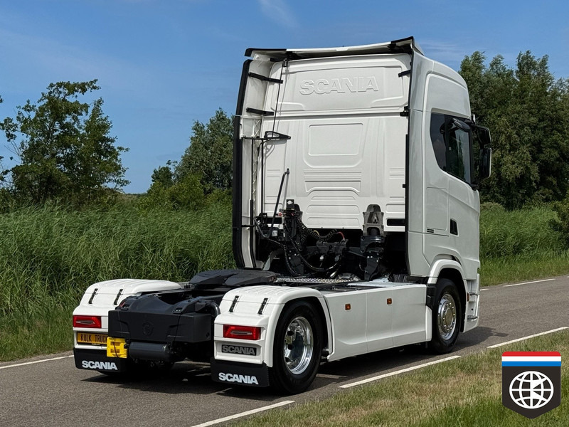 Scania S 500 King of the Road - Full air - 2x tank - NIGHT a/c - Tahač: obrázek 4 Scania S 500 King of the Road - Full air - 2x tank - NIGHT a/c - Tahač: obrázek 4