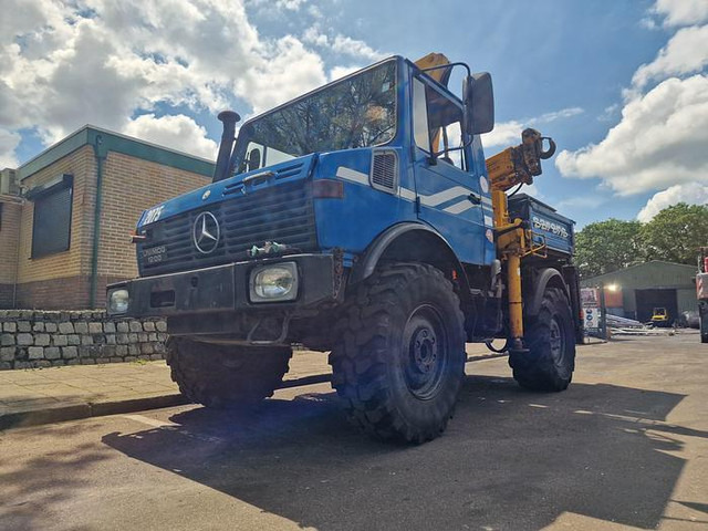 Mercedes-Benz U 1200 4X4 - Auto s hydraulickou rukou: obrázek 1 Mercedes-Benz U 1200 4X4 - Auto s hydraulickou rukou: obrázek 1