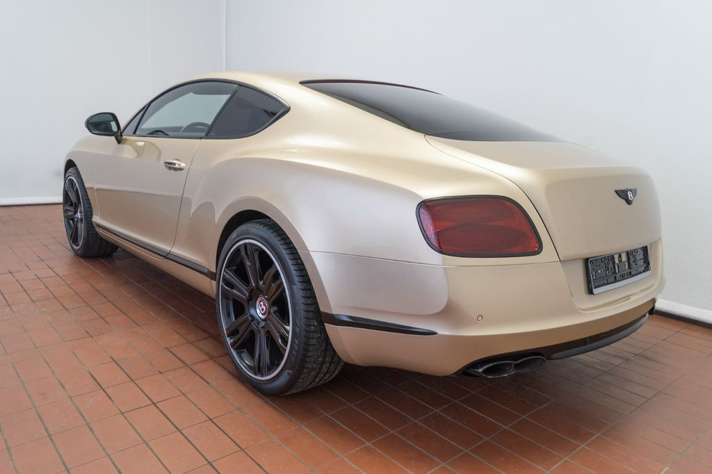 Bentley Continental GT 4.0 V8 4WD/Kamera/21 Zoll/LED - Osobní auto: obrázek 2 Bentley Continental GT 4.0 V8 4WD/Kamera/21 Zoll/LED - Osobní auto: obrázek 2