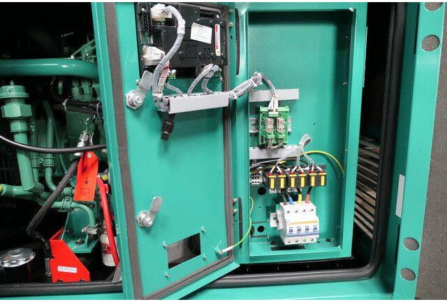 Cummins 10 kVA, Stromgenerator, Stamford - Elektrický generátor: obrázek 4 Cummins 10 kVA, Stromgenerator, Stamford - Elektrický generátor: obrázek 4