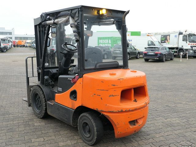 Doosan D35 C-5, 6m Hubhöhe, Freihub, 3,5to. Traglast - Dieselový vysokozdvižný vozík: obrázek 4 Doosan D35 C-5, 6m Hubhöhe, Freihub, 3,5to. Traglast - Dieselový vysokozdvižný vozík: obrázek 4