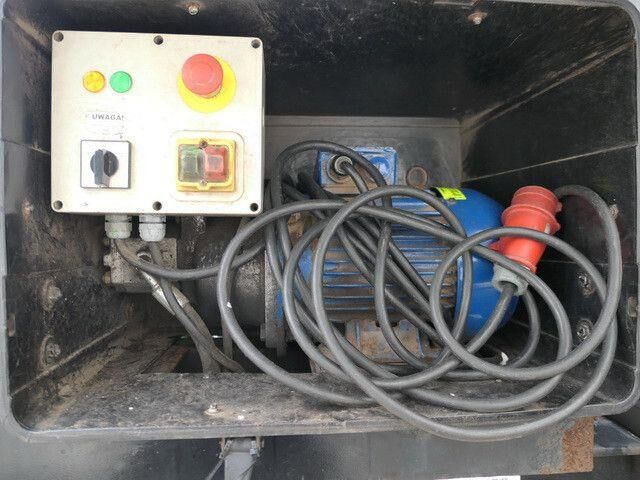 Fischer NWK 26, Kippchassis, 1x20 Fuß Container - Podvalníkový návěs: obrázek 2 Fischer NWK 26, Kippchassis, 1x20 Fuß Container - Podvalníkový návěs: obrázek 2